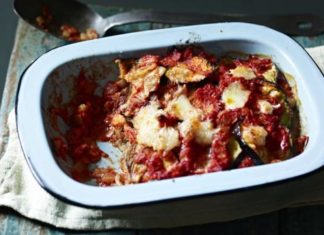 Aubergine And Mozzarella Bake