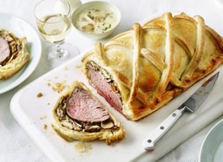 Beef Wellington With Tarragon Sauce