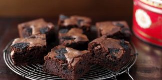 Cookies And Cream Fudge Brownies