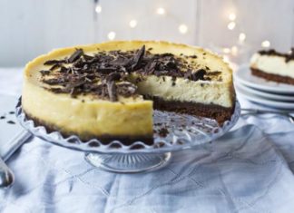 White Chocolate And Ginger Cheesecake