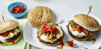 Mushroom And Mozzarella Burger With Relish