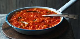 Tomato Ragù