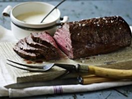Roast Fillet Of Beef With Roasted Garlic And Mustard Cream Roast Fillet Of Beef With Roasted Garlic And Mustard Cream