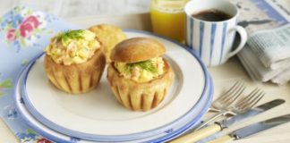Scrambled Eggs With Smoked Salmon And Brioche