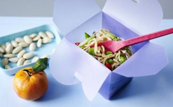 Seedy Sesame Noodles With Peas And Broad Beans Seedy Sesame Noodles With Peas And Broad Beans
