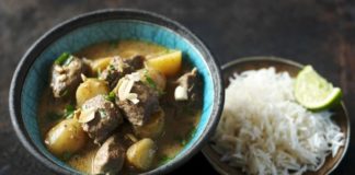 Slow Cooker Massaman Curry Slow Cooker Massaman Curry