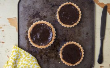 Vegan Prune And Ginger Tart With Almond Pastry Vegan Prune And Ginger Tart With Almond Pastry