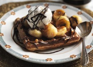 Waffles With Hot Chocolate Sauce